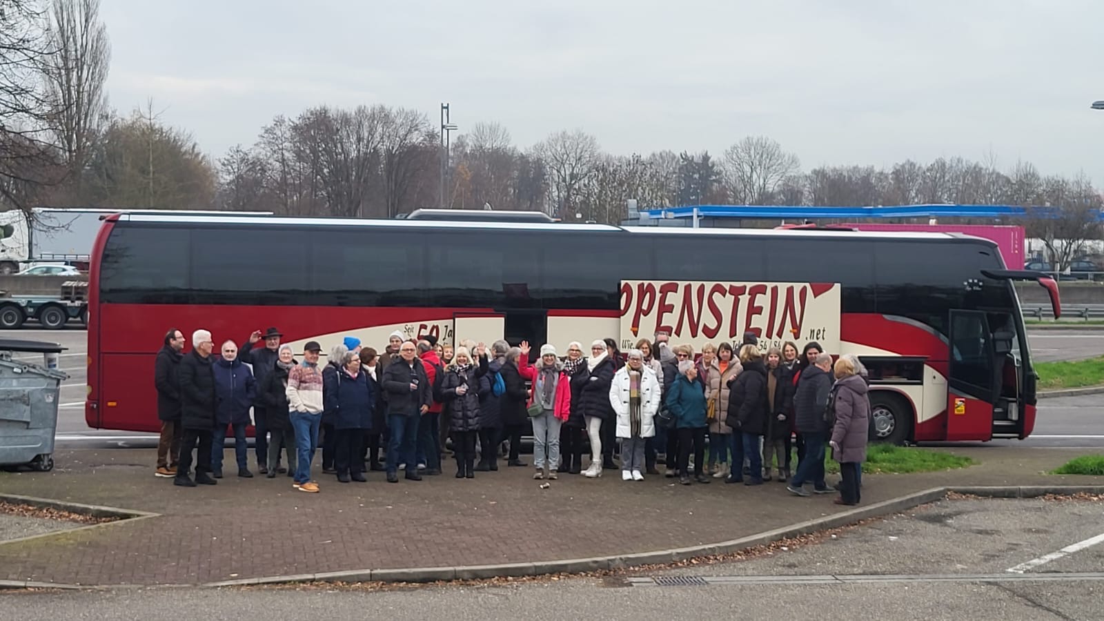 01 c18927e6 53e2 46be a297 83ac28155313